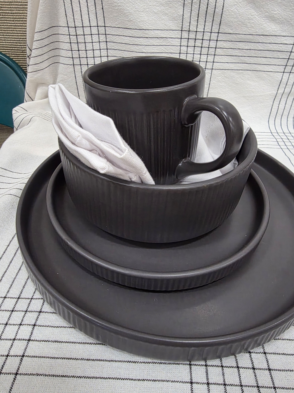 16 Piece Dinner Set
